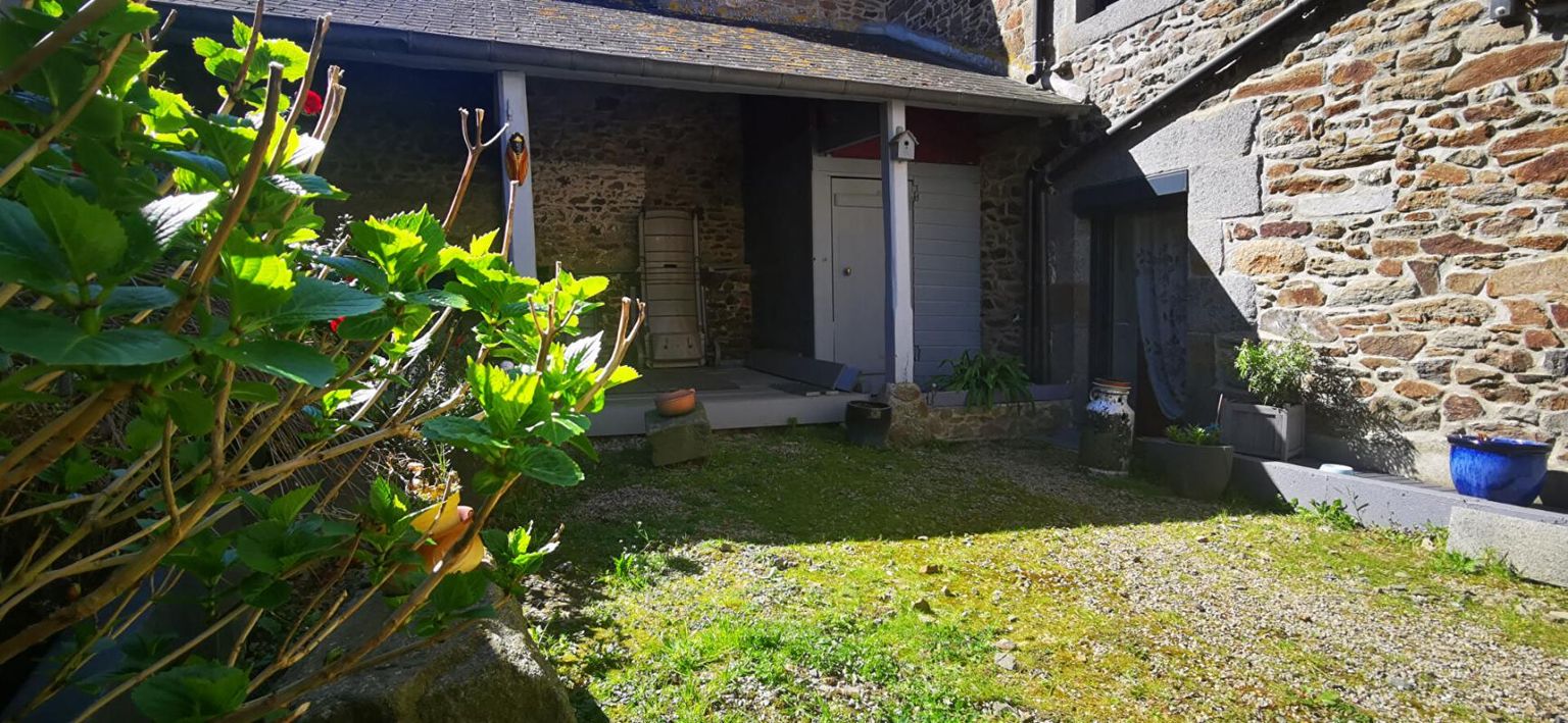 LA VILLE-ES-NONAIS MAISON EN PIERRE LA VILLE ES NONNAIS 35430 6 pièces 4