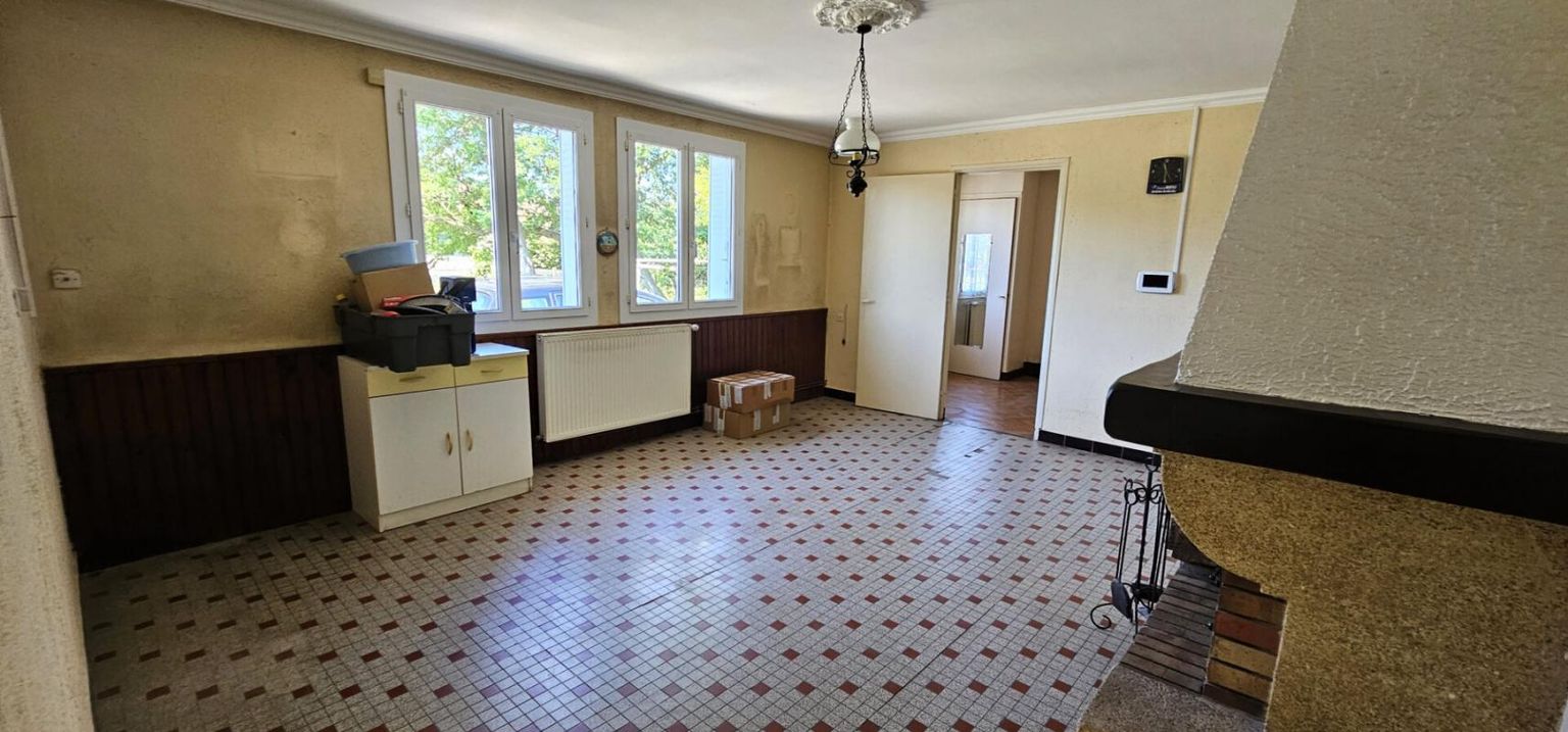 MONTELIMAR Maison de 88 m2 sur terrain 893 m² constructible 4