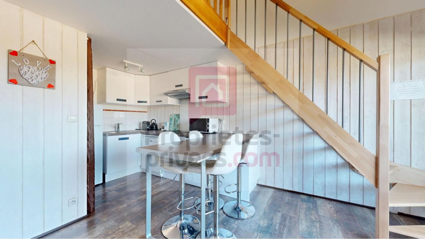 ARES Appartement 3 pièces en duplex avec terrasse 2