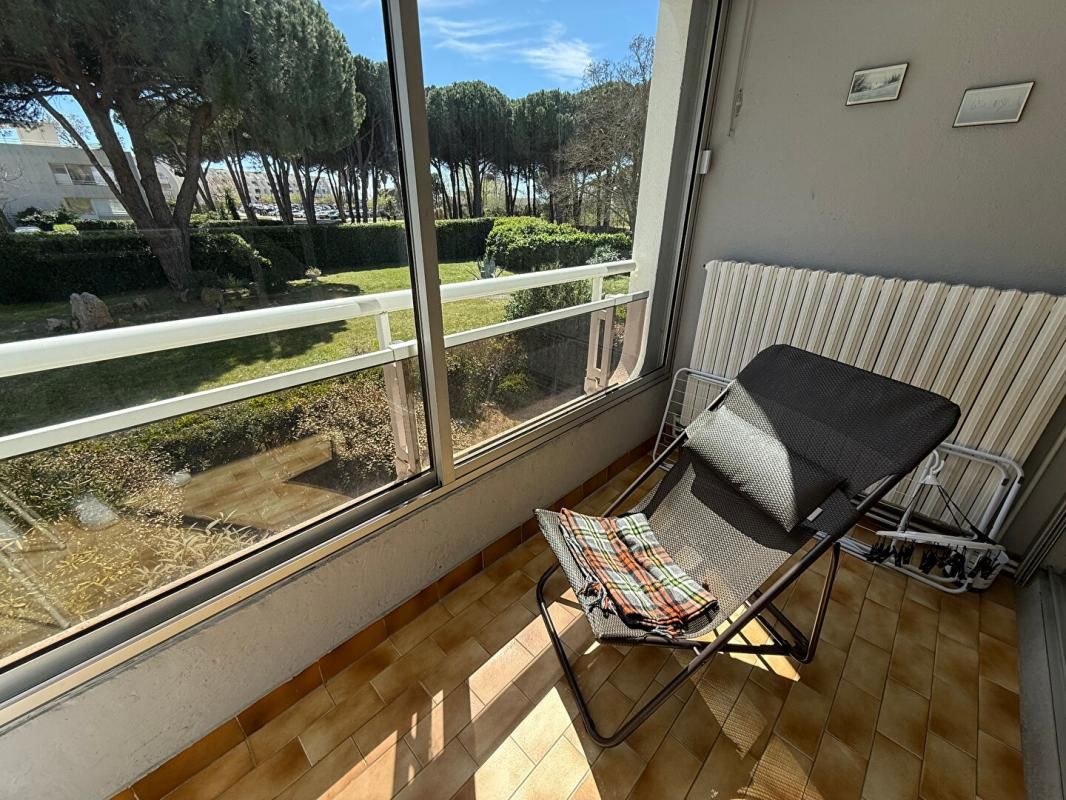 LA GRANDE-MOTTE STUDIO CABINE 2
