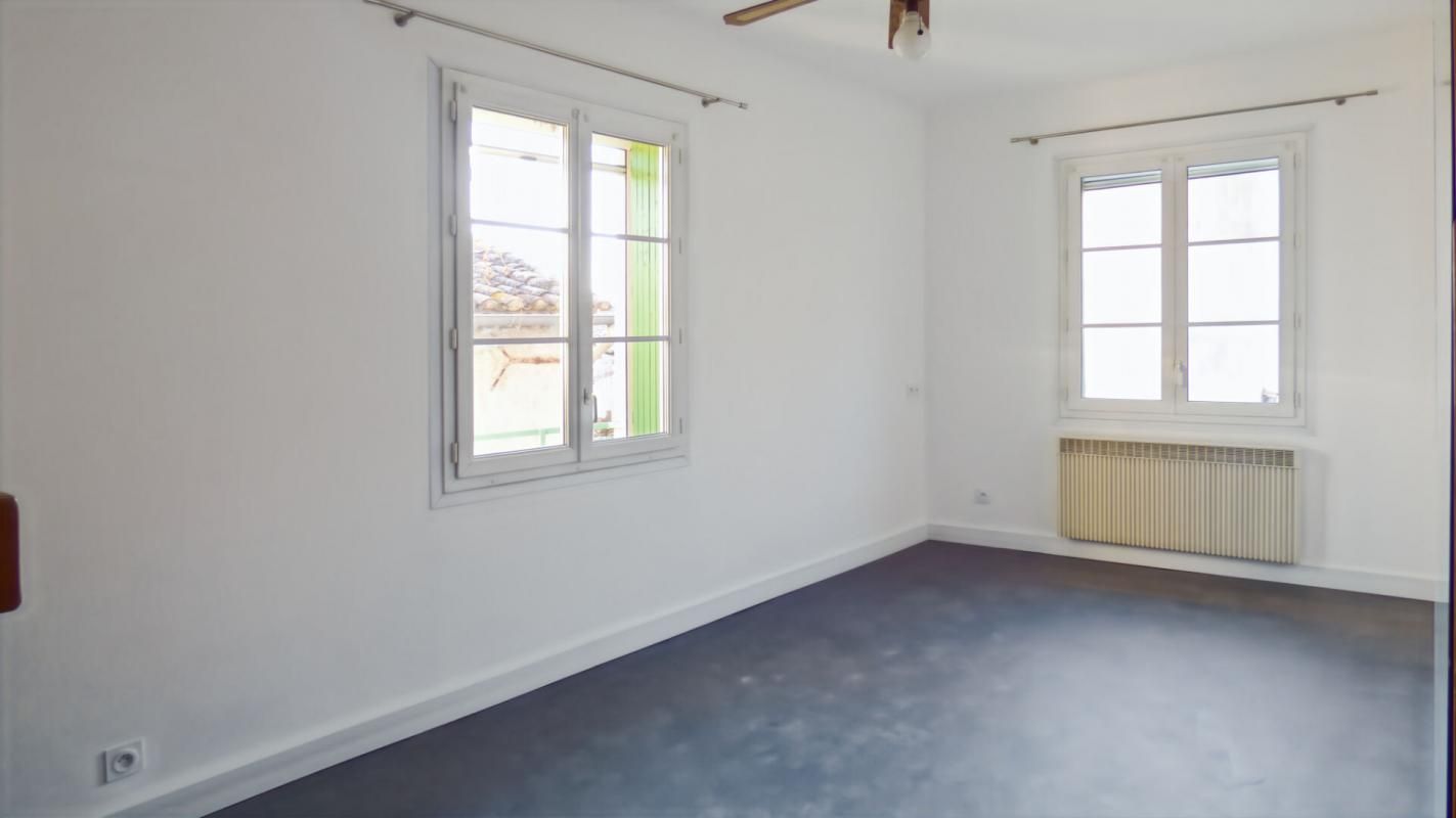 VELLERON Appartement Velleron 5 pièce(s) 75 m2 130 000 2