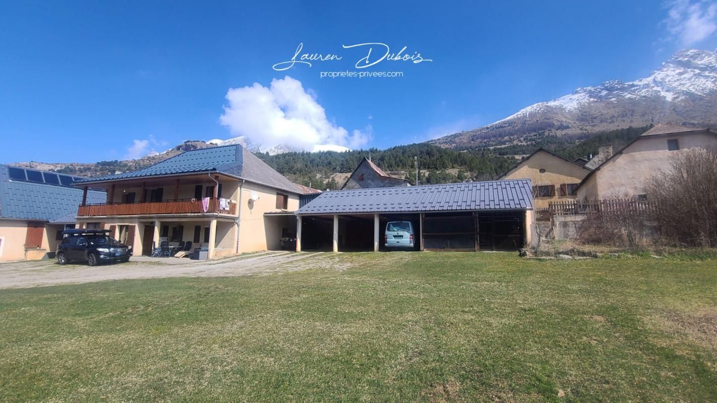 St Etienne en Dévoluy - Gîte familial sur terrain 1400m²