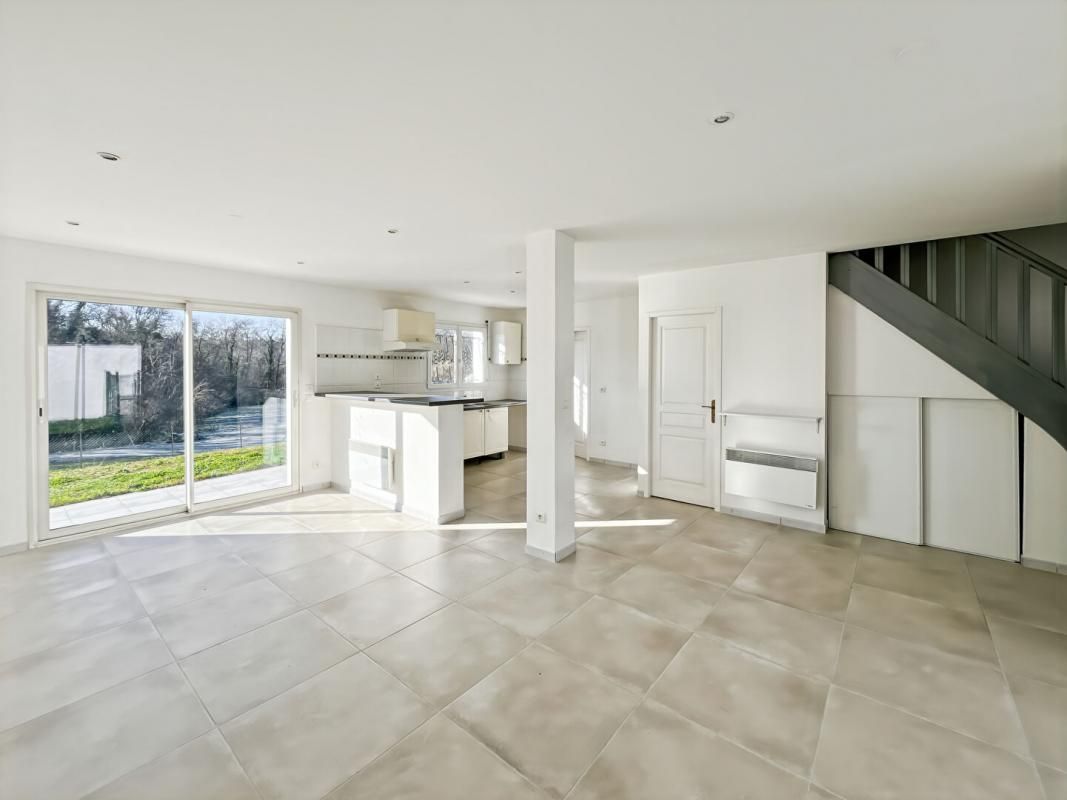 EXCLUSIVITÉ - Maison familiale à Saucats (33650) - Proche nature, calme et confort
