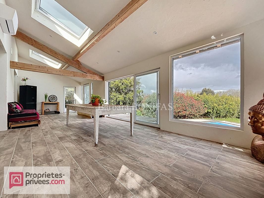 GEMIL Propriété 10 Pièces 384 m2 2