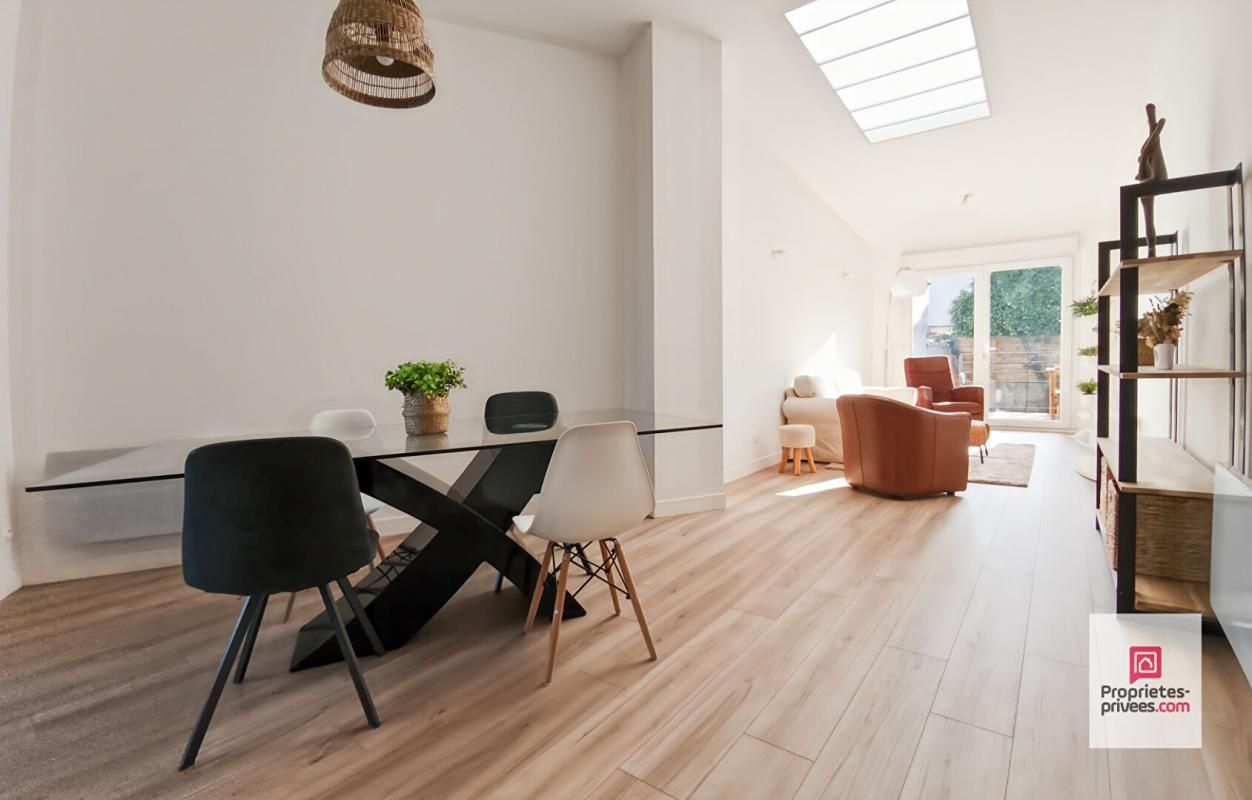 WASQUEHAL WASQUEHAL secteur Gare, maison de 110 m2 entièrement rénovée, avec 4 chambres, extérieur 2