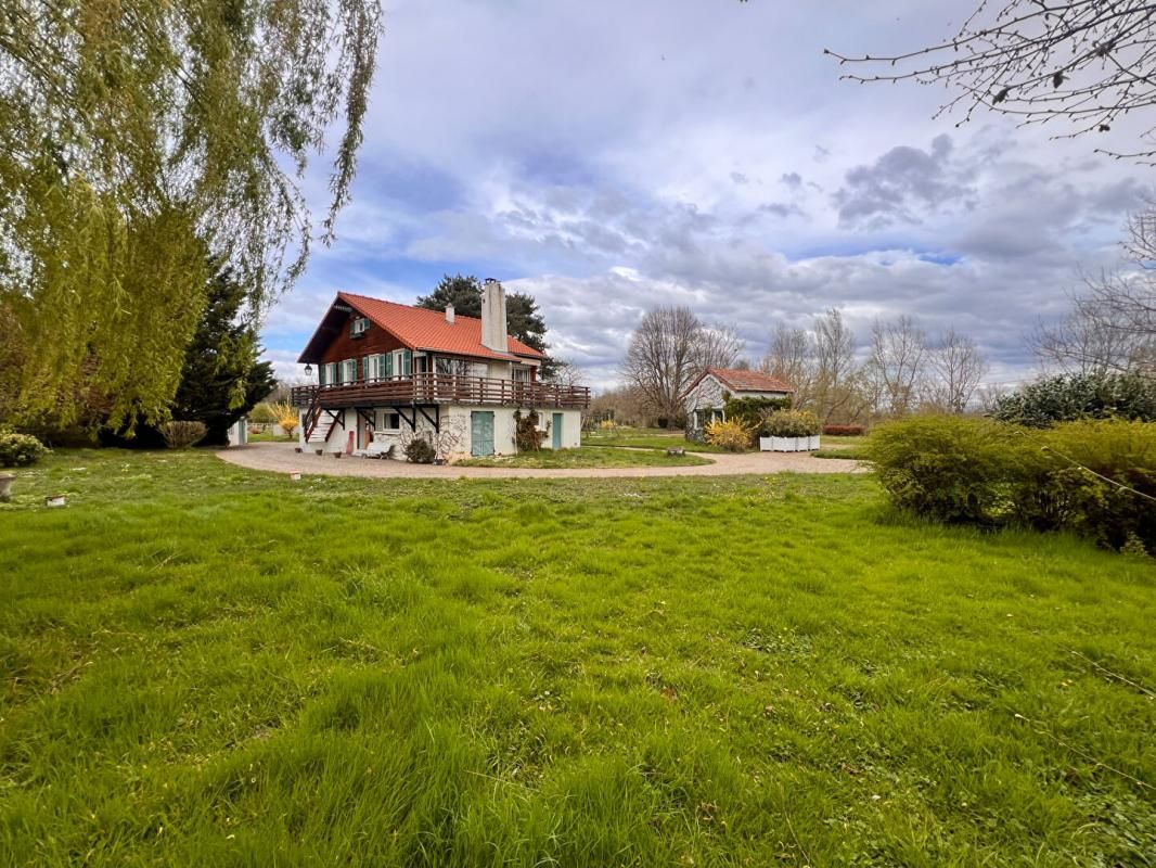 JOZE Maison avec jardin 2