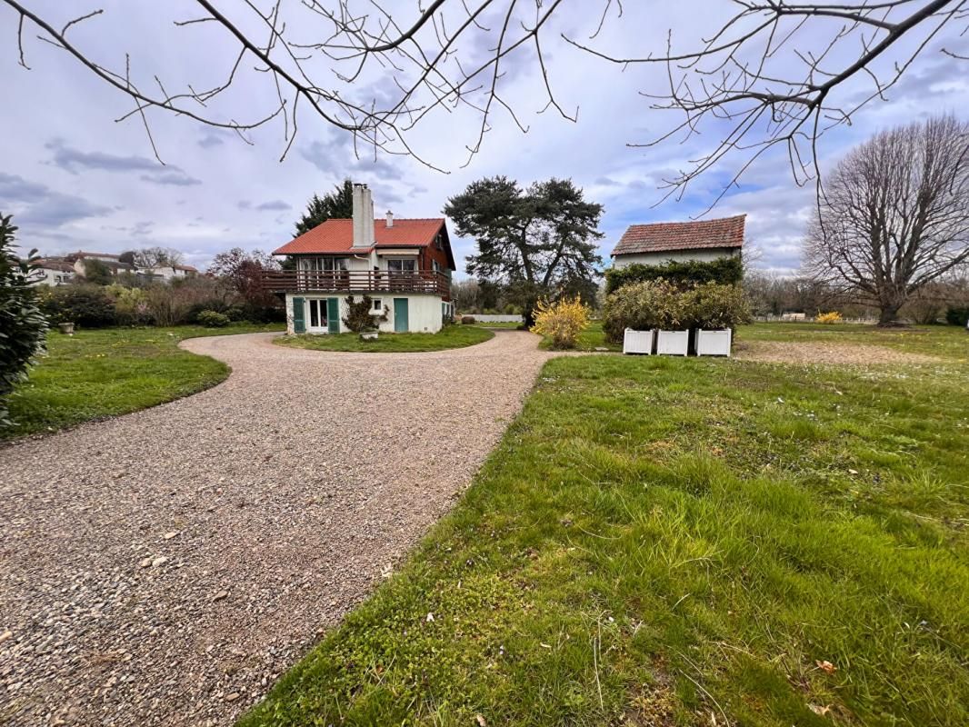 JOZE Maison avec jardin 3