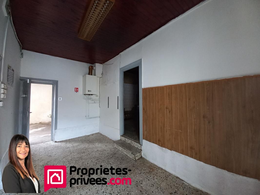 ROANNE Immeuble Roanne 10 pièce(s) 200 m2 4