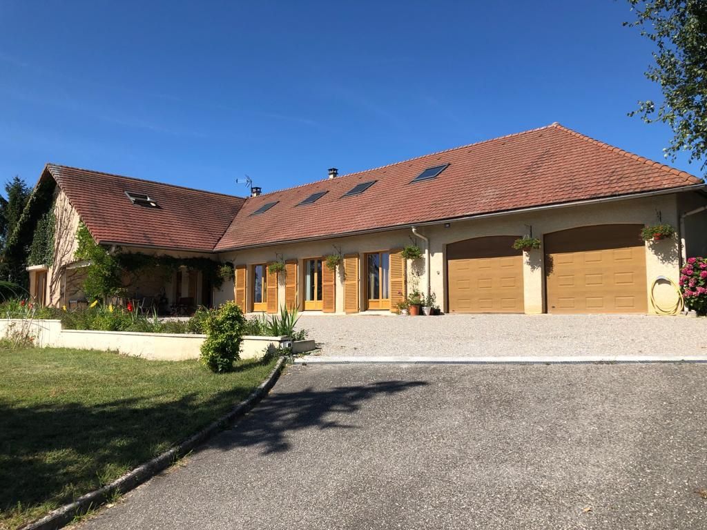 LYON Maison Chelieu 10 pièce(s) 295 m2 2