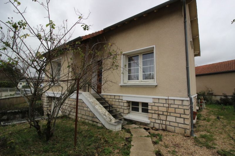 Maison Chatellerault 8 pièce(s) 89.70 m2