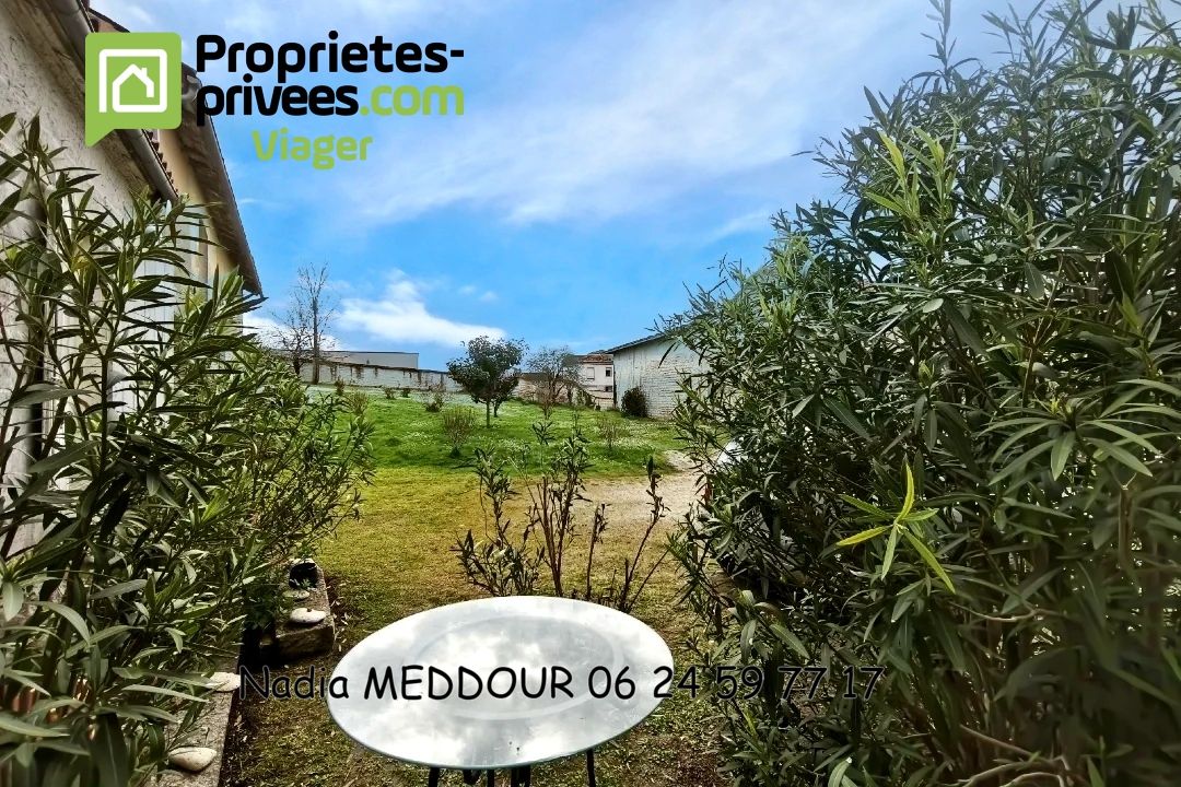 GIMEUX Propriété de caractère+ appartement et chai proche COGNAC 3