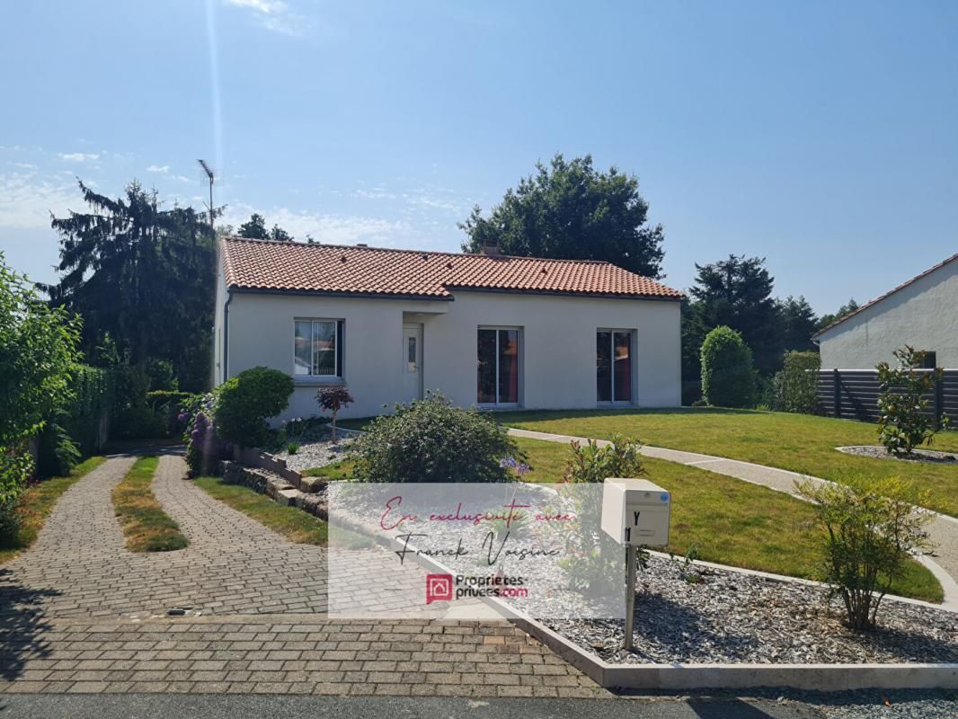 A VENDRE en Exclusivité à Saint Paul en Pareds, Maison avec 3 chambres sur un terrain de 1103 m2 env