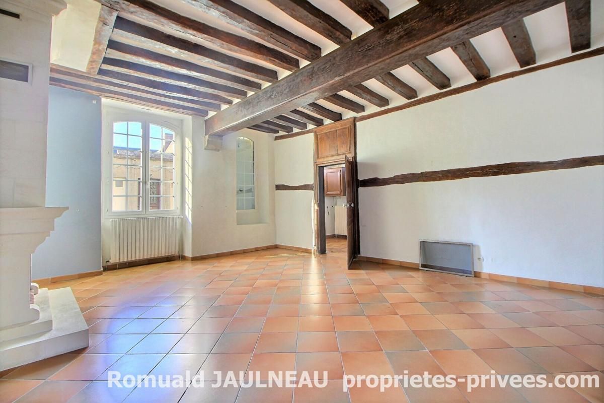 CHATEAUDUN Maison de Ville à Chateaudun proche Chateau 2