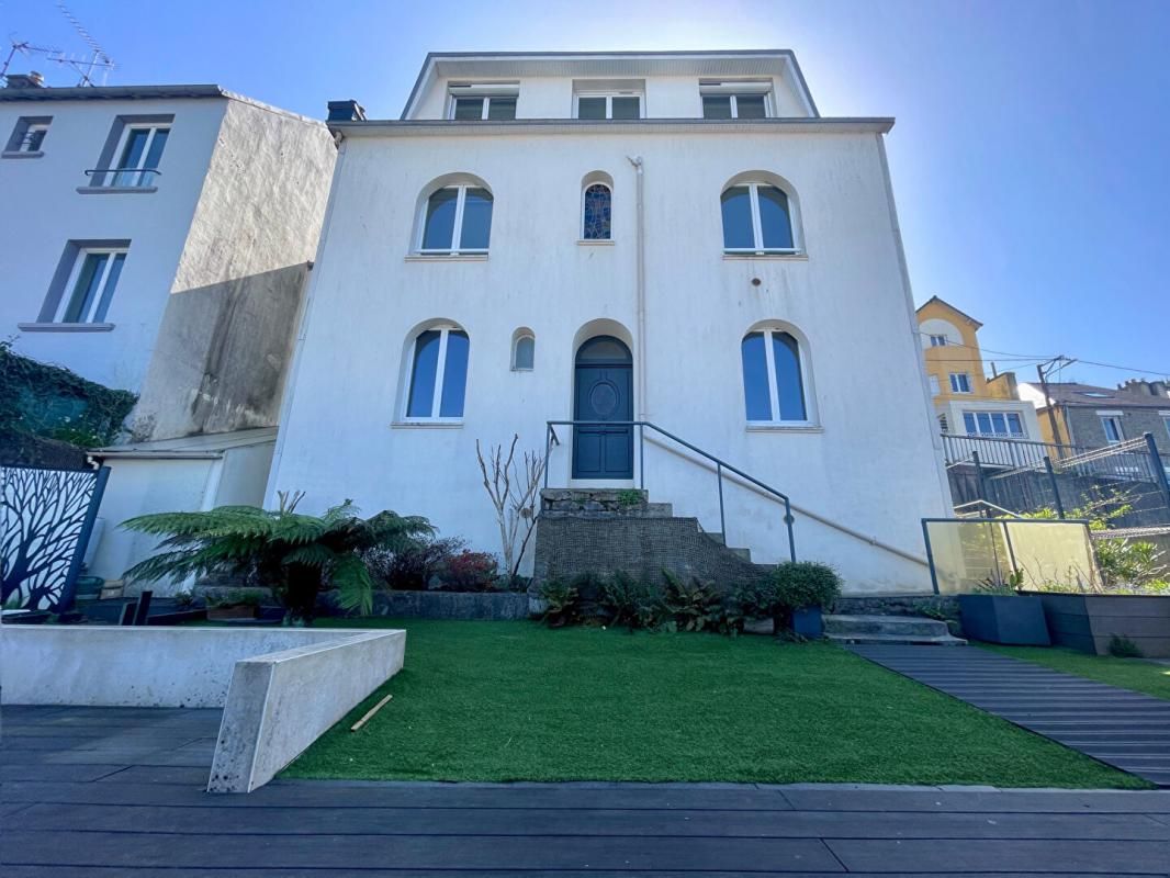 QUIMPER Maison de ville  7 pièces 136 m2 4