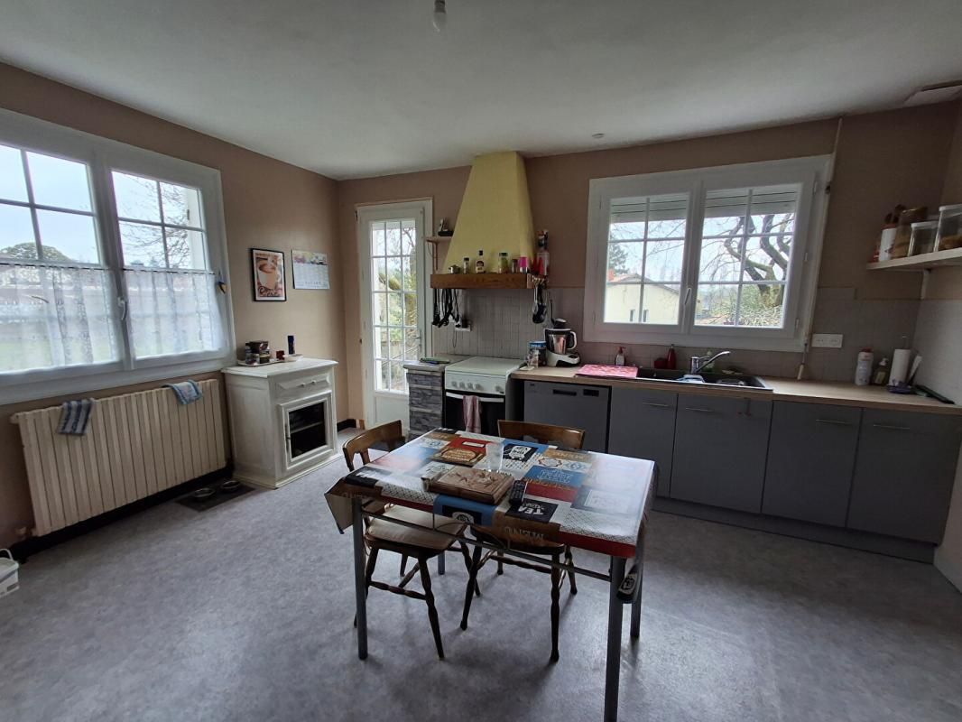 MOUILLERON-EN-PAREDS Maison Mouilleron Saint Germain 4 pièce(s) 98 m2 3