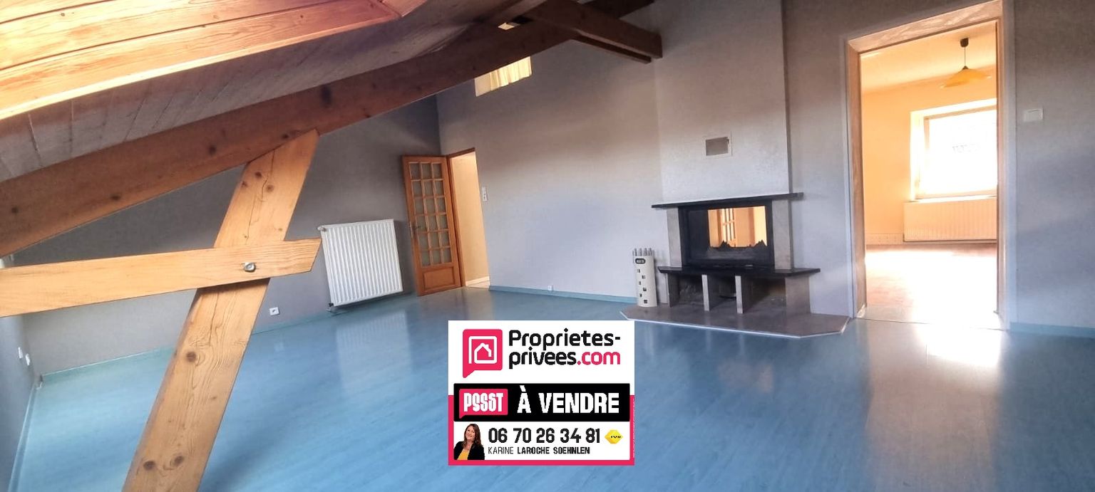 Appartement T4/T5 - AVEC GARAGE ET COUR - CLASSE C