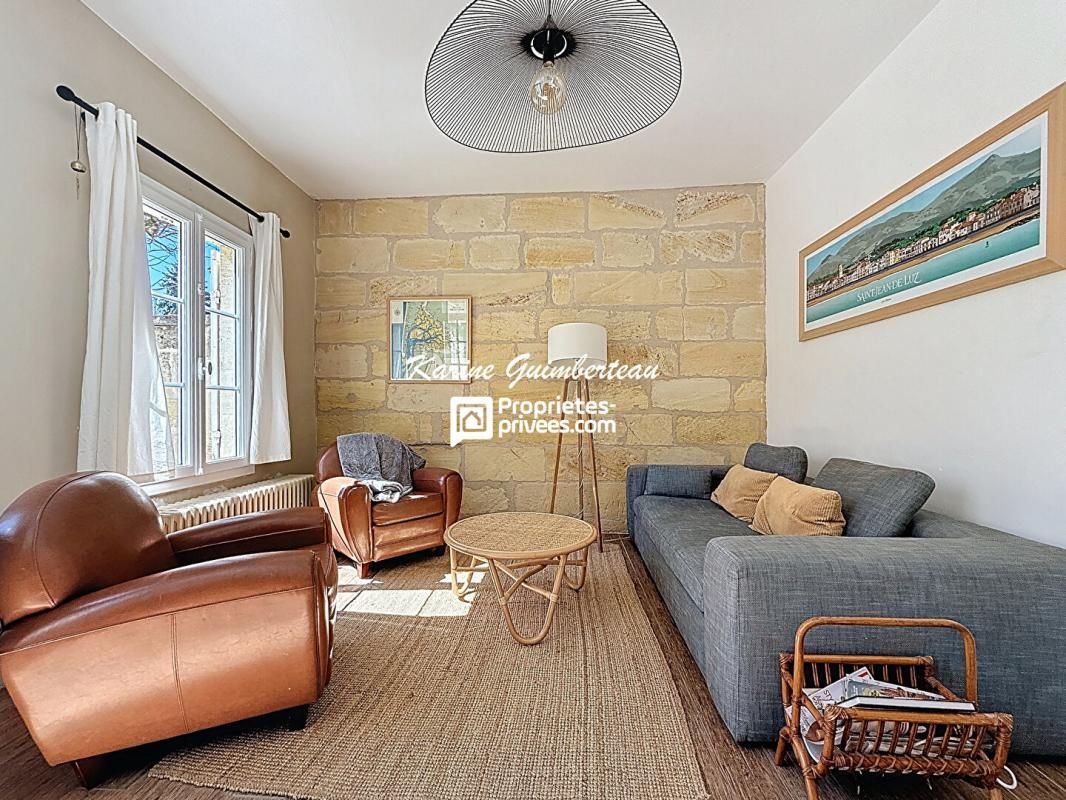 SAINT-EMILION INEDIT : Maison de village 220 m2 + jardin 2