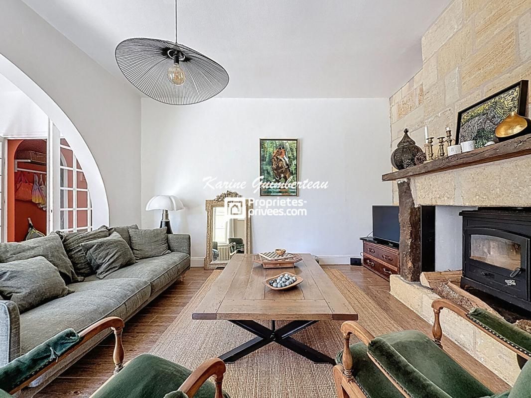 SAINT-EMILION INEDIT : Maison de village 220 m2 + jardin 3