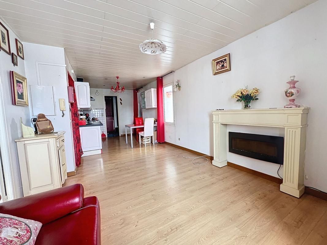 LA SEYNE-SUR-MER La Seyne/mer ! Spacieux T2 de 38 m2 face au port 4