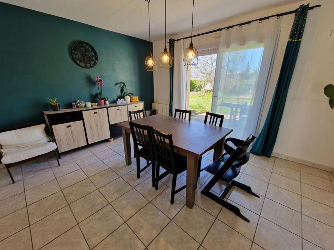 SAVIGNY-LEVESCAULT Maison Savigny Lévescault 5 pièce(s) 114 m2 4
