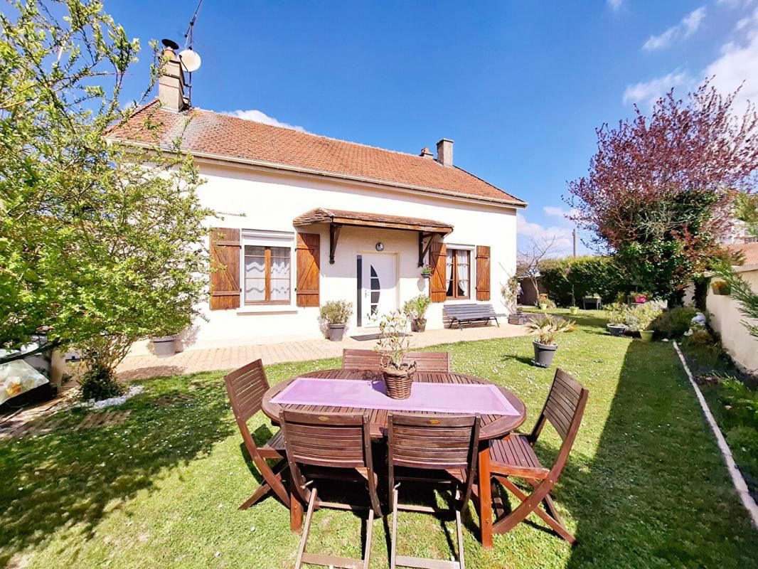 Charme de l'Ancien et Confort Moderne pour cette maison des années 30