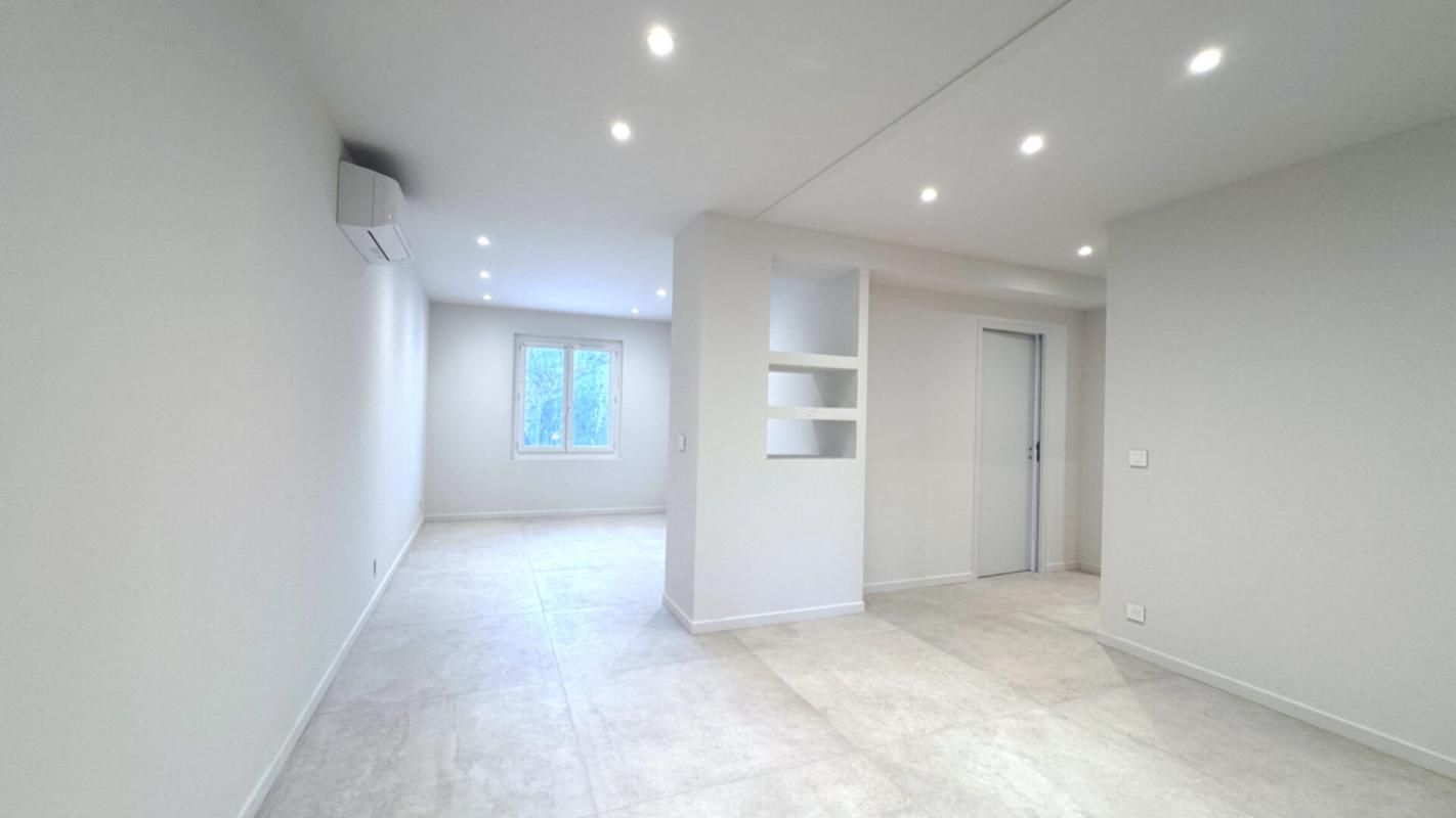 BORMES-LES-MIMOSAS Appartement Bormes Les Mimosas 3 pièce(s) 81 m2 3