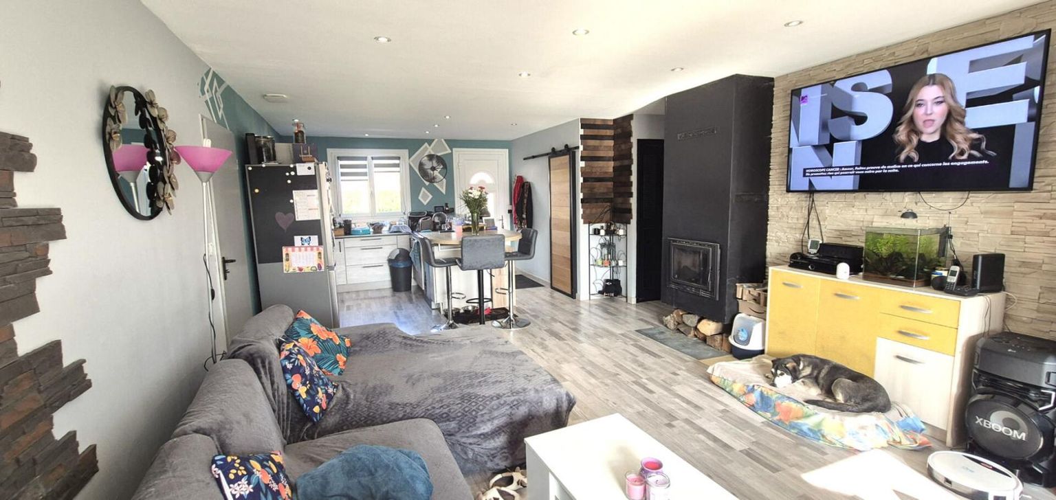 MONTIER-EN-DER Belle Maison Individuelle ou Pavillon de 85 m² de Plain-pied Rénové avec Goût, avec Cour, Garage, Terrasse, Dépendance et Terrain clos et arboré de 3399 m² 3