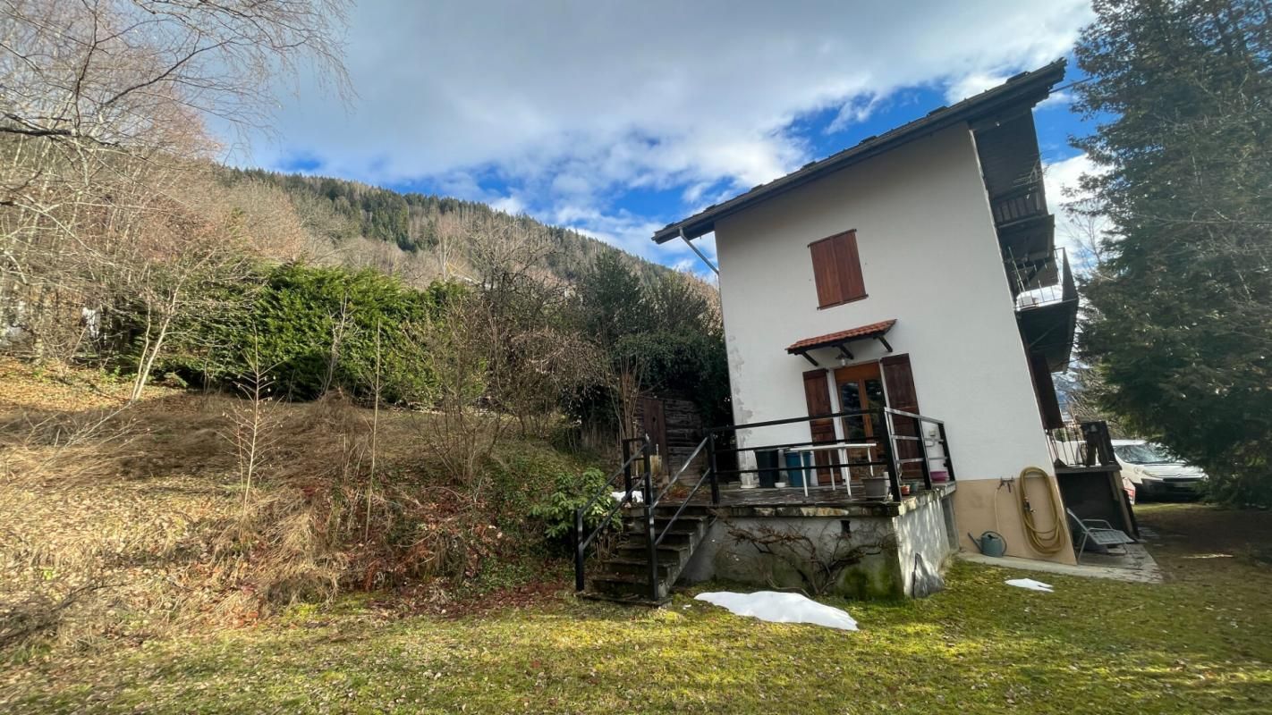 SAINT-GERVAIS-LES-BAINS Maison de caractère à vendre ? Calme & Proximité du centre à Saint-Gervais-les-Bains 3
