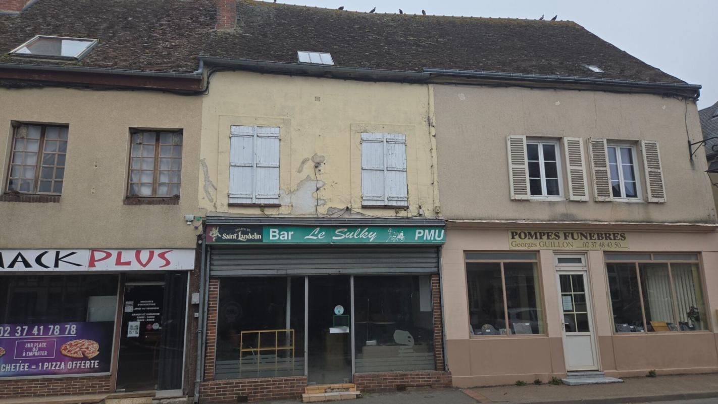 BREZOLLES BREZOLLES - Immeuble commercial 110 m² dont 55 m² commerce 2