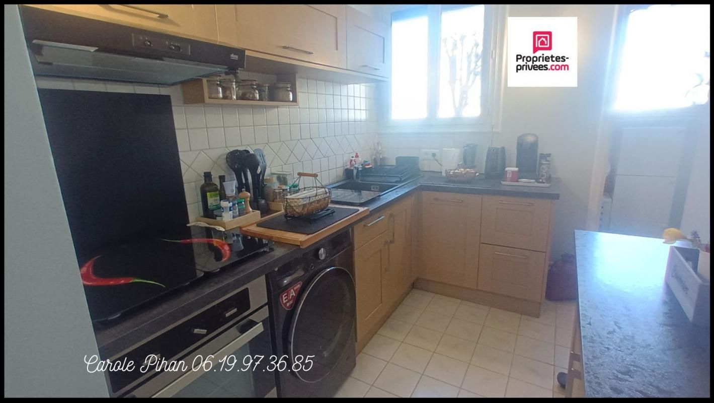 DREUX Appartement Rez-de-Chaussée Entièrement Rénové . 2 Chambres 3