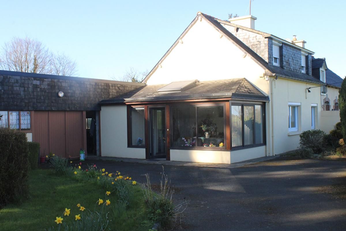 LE VIEUX-BOURG Maison Le Vieux Bourg 5 pièce(s) 71 m2 1