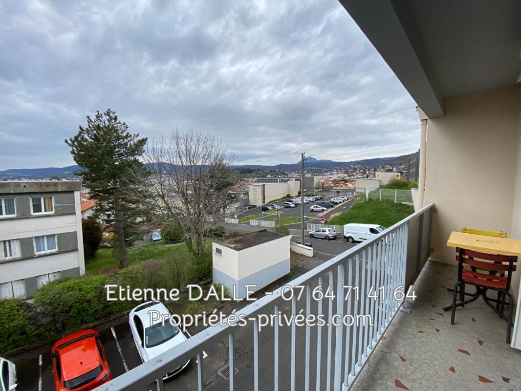 CLERMONT-FERRAND A VENDRE - APPARTEMENT F4 CLERMONT-FERRAND 2