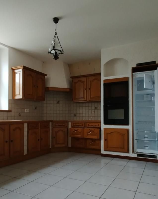 DOLE 39100 DOLE - Appartement Dole 5 pièces 112 m2 2