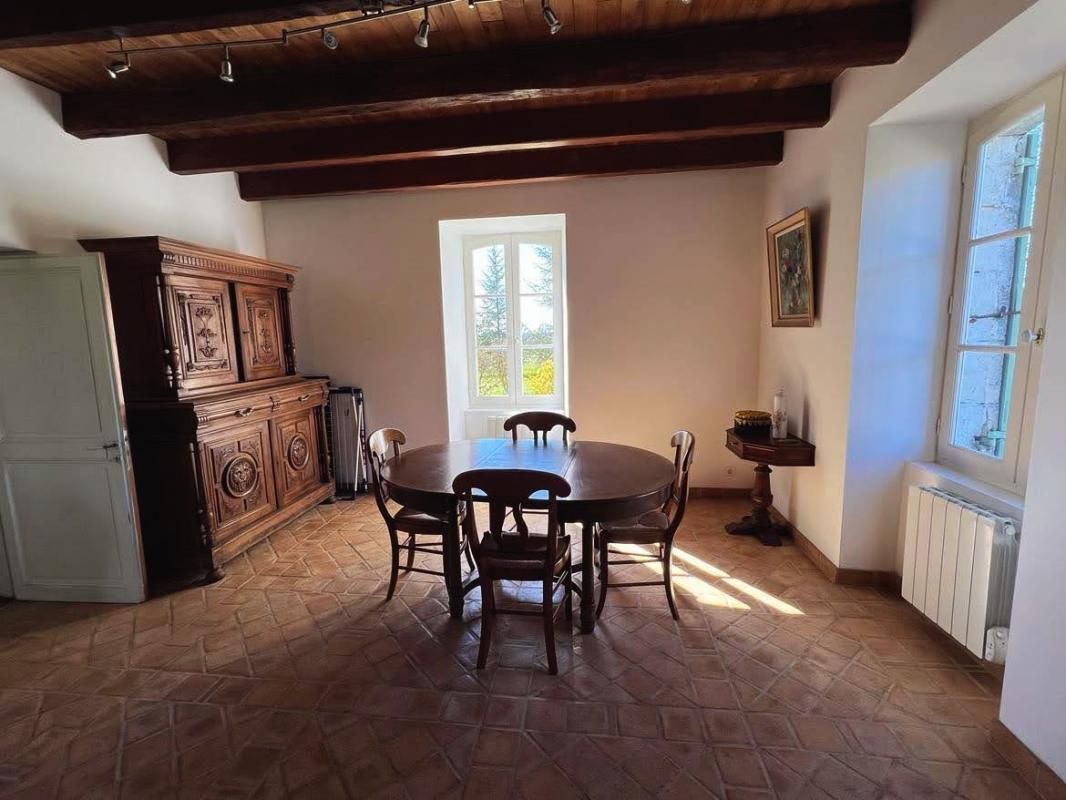 MIALET Ferme Mialet 8 pièce(s) 225 m2 3