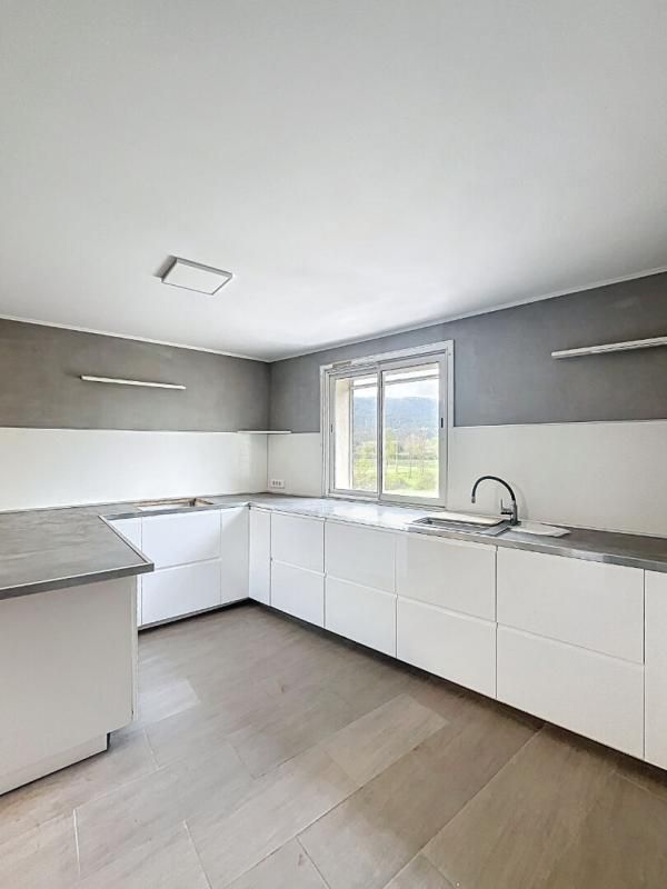 BRIGNOLES MAISON DE VILLAGE 90M² 2