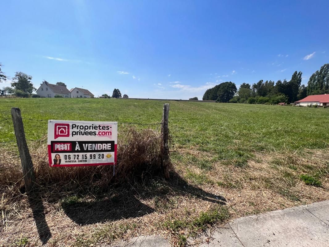 FRETIGNEY-ET-VELLOREILLE 70130 - FRETIGNEY ET VELLOREILLE - Terrain 11010 m² - Prix : 185000 honoraires charge vendeur 2