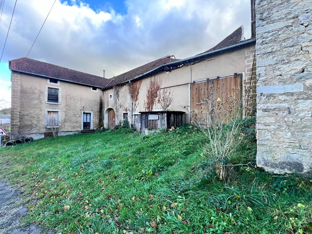 FRETIGNEY-ET-VELLOREILLE 70130 - FRETIGNEY ET VELLOREILLE - 170 m2 - Prix : 34000 honoraires charge vendeur 4