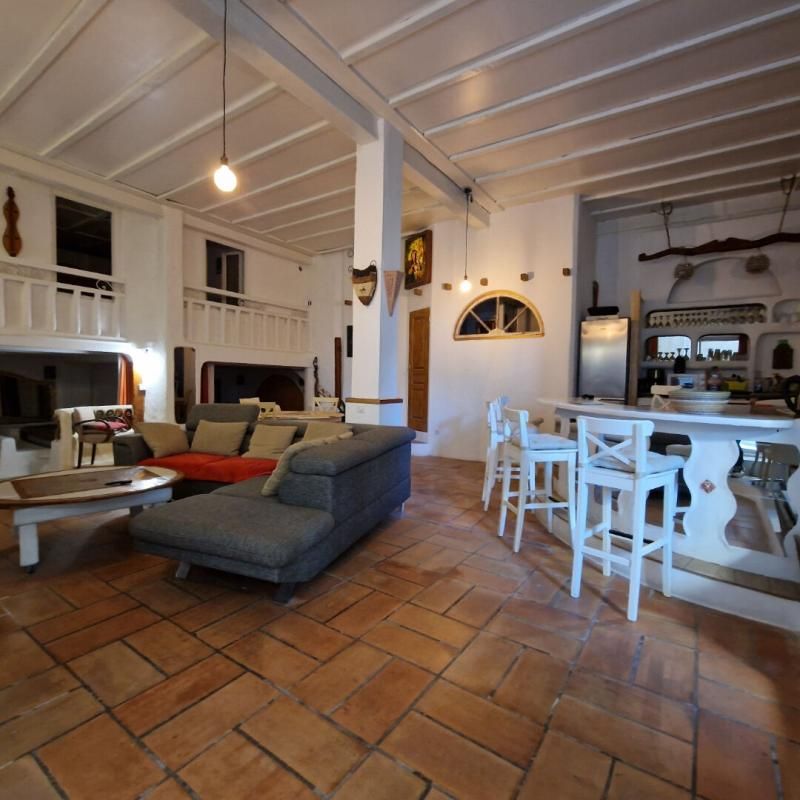 PROPRIANO Dpt Corse (20), PROPRIANO hyper centre, à vendre appartement loft T4 de 113 m 2