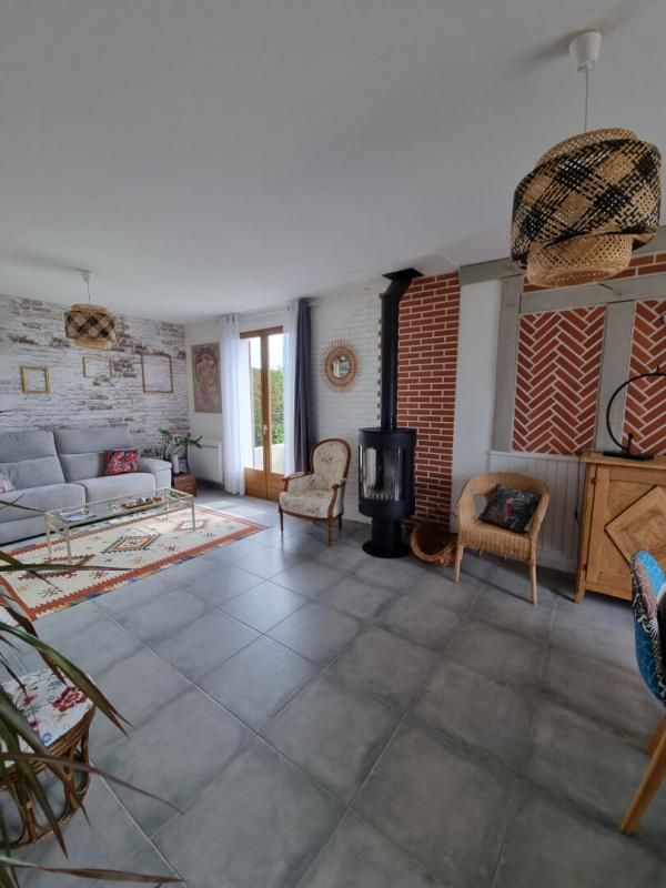 SAINT-PERE-SUR-LOIRE Charmant pavillon 3 ou 4 chambres 2