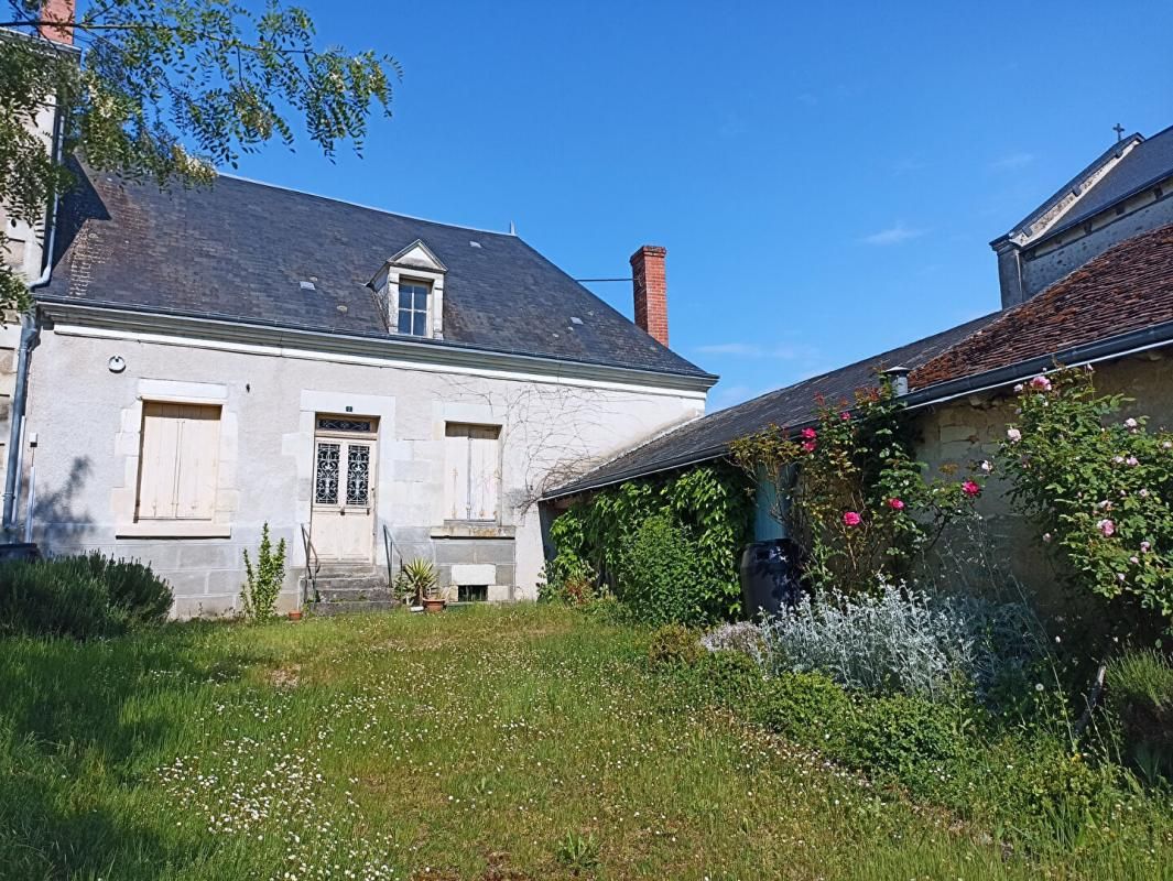 MURS Maison de caractère avec petite maison attenante A VENDRE, jardin et terrain à MURS (36) 4