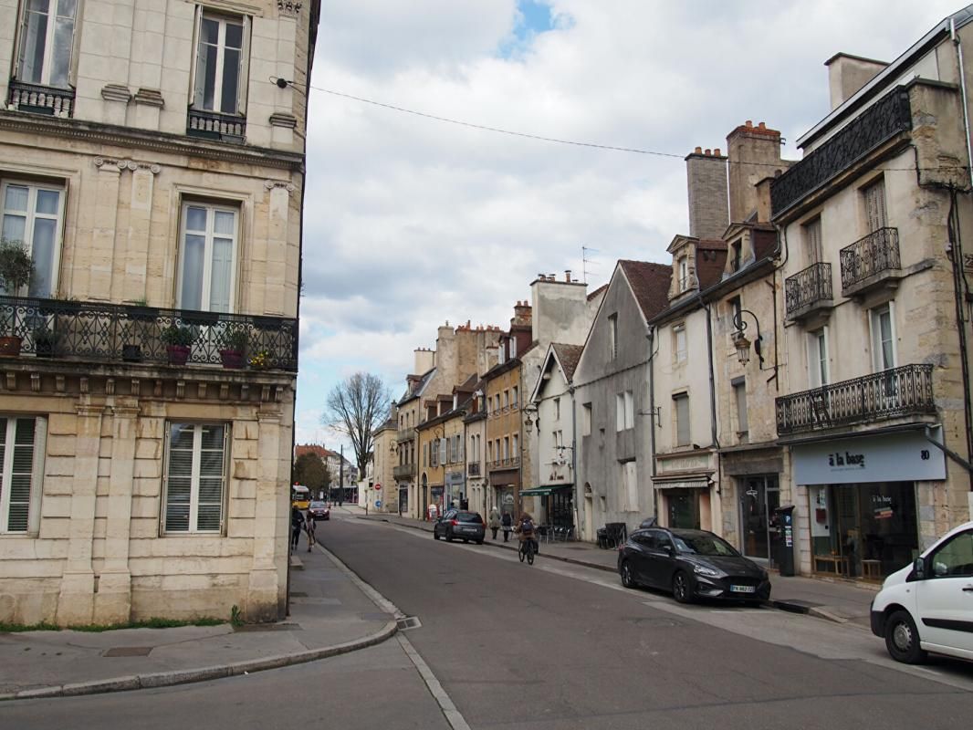 DIJON Rue de la Prefecture 2