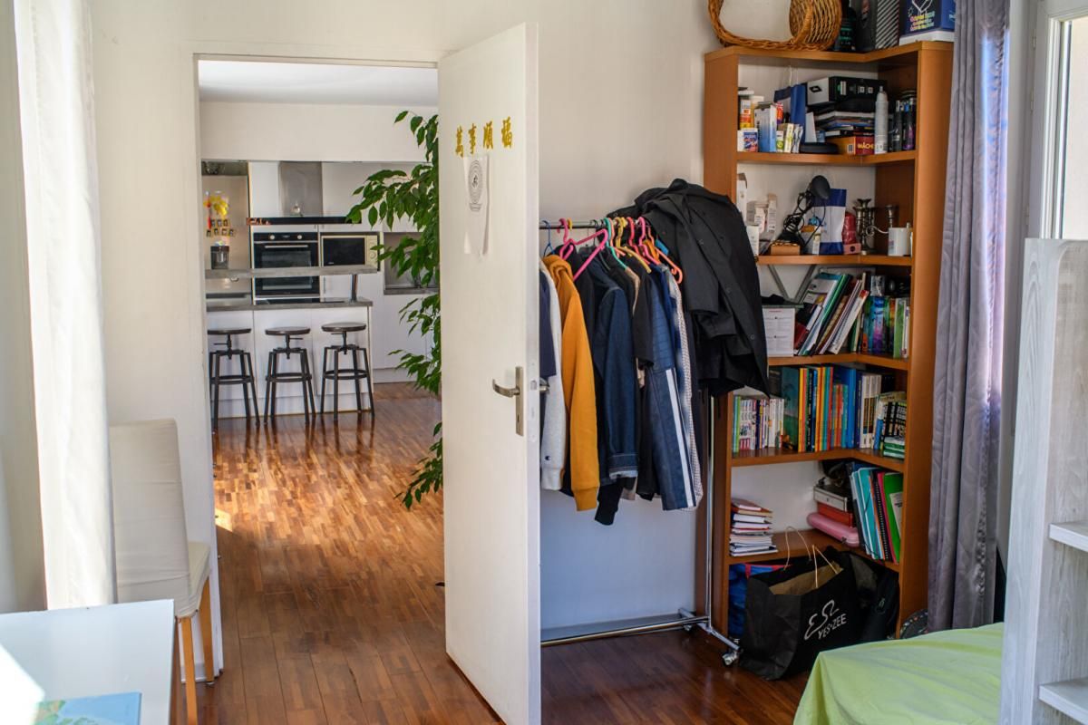 HYERES À vendre : Appartement lumineux de 80 m² en plein coeur de Hyères 4