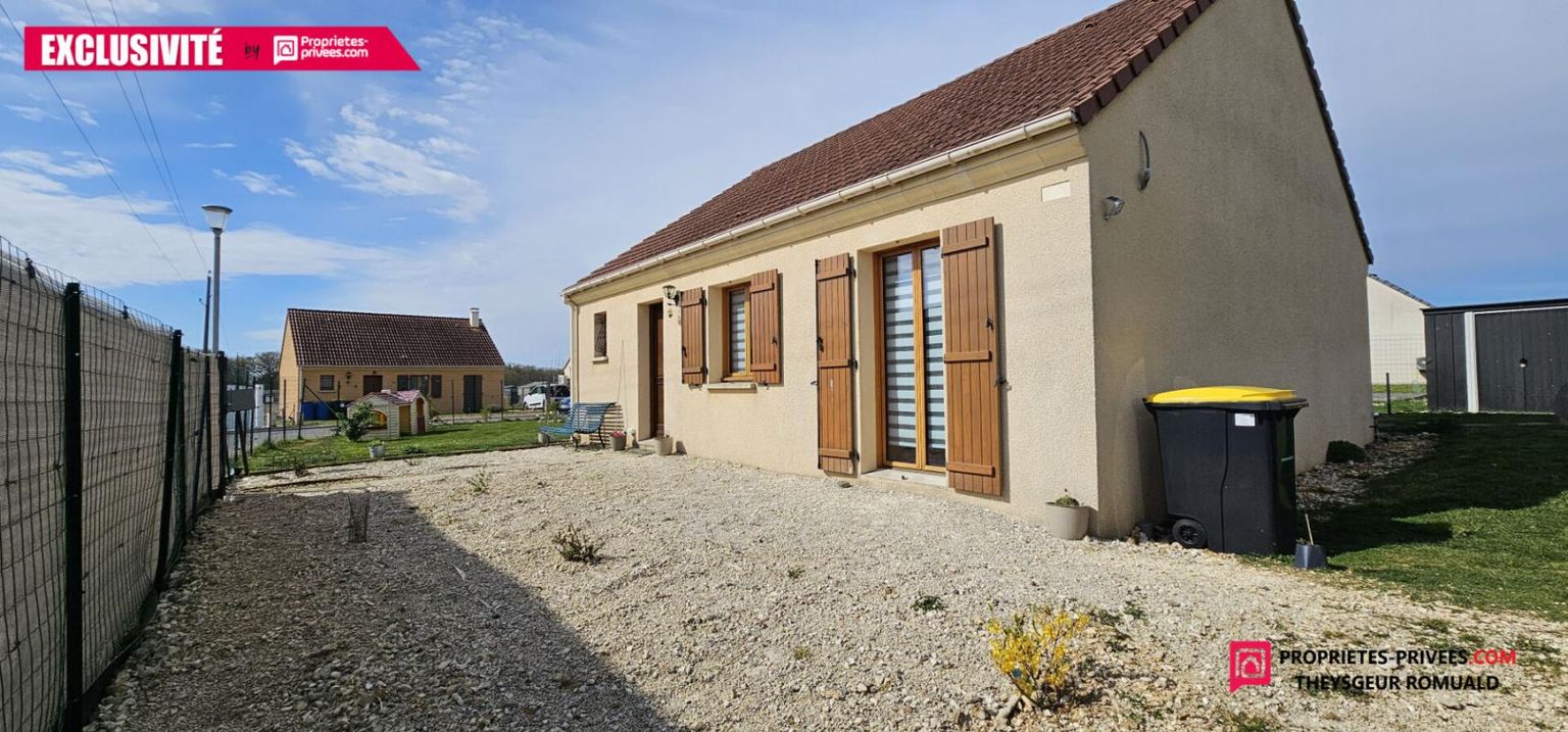 LA CHAPELLE-SUR-AVEYRON Maison La Chapelle Sur Aveyron 3 pièce(s) 74 m2 1