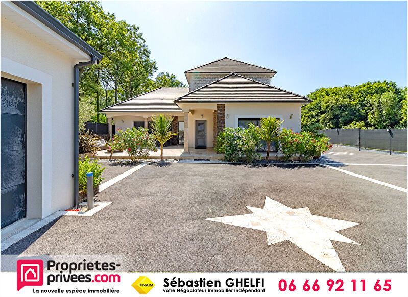 CELLETTES à la porte de BLOIS belle maison contemporaine avec piscine 4