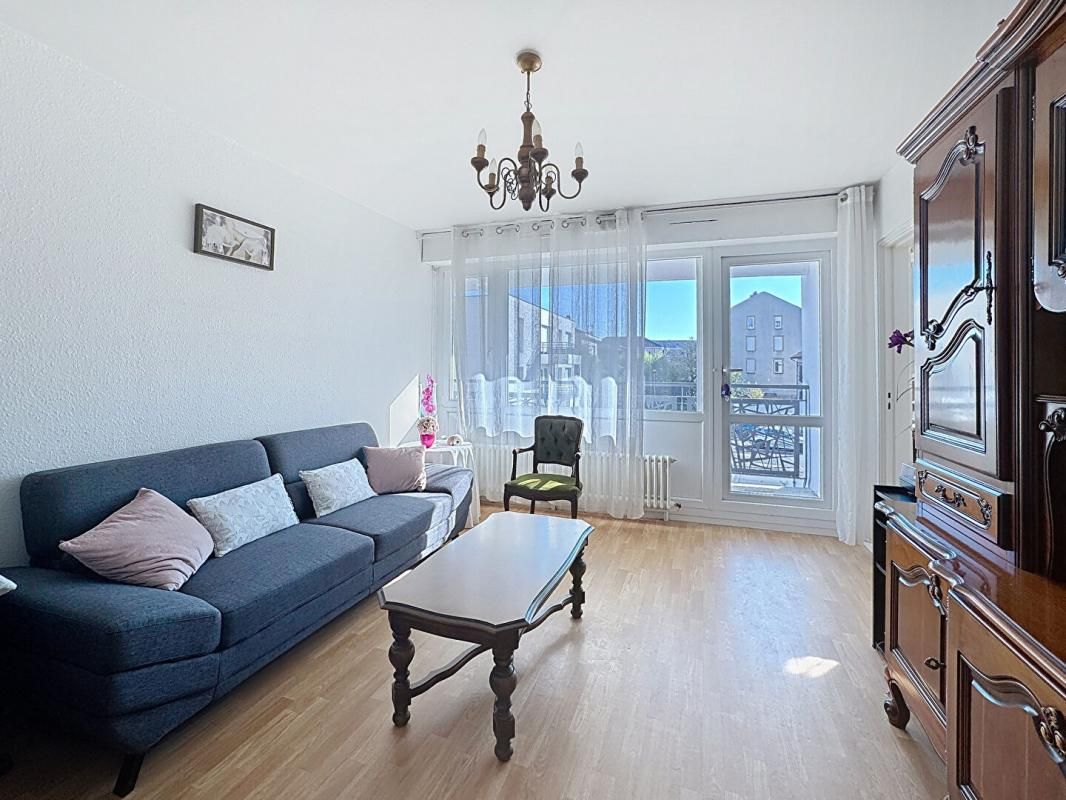 METZ Appartement avec loggia - Opportunité pour primo-accédant ou investisseur 3