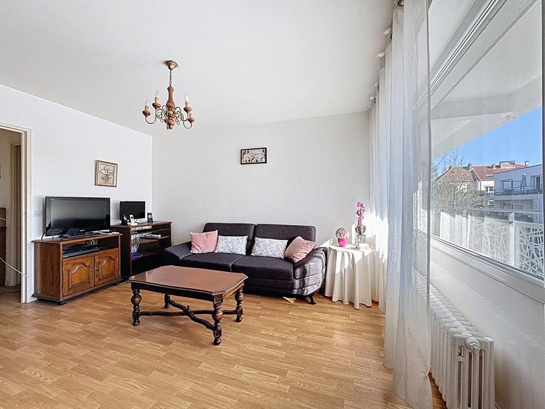 METZ Appartement avec loggia - Opportunité pour primo-accédant ou investisseur 4