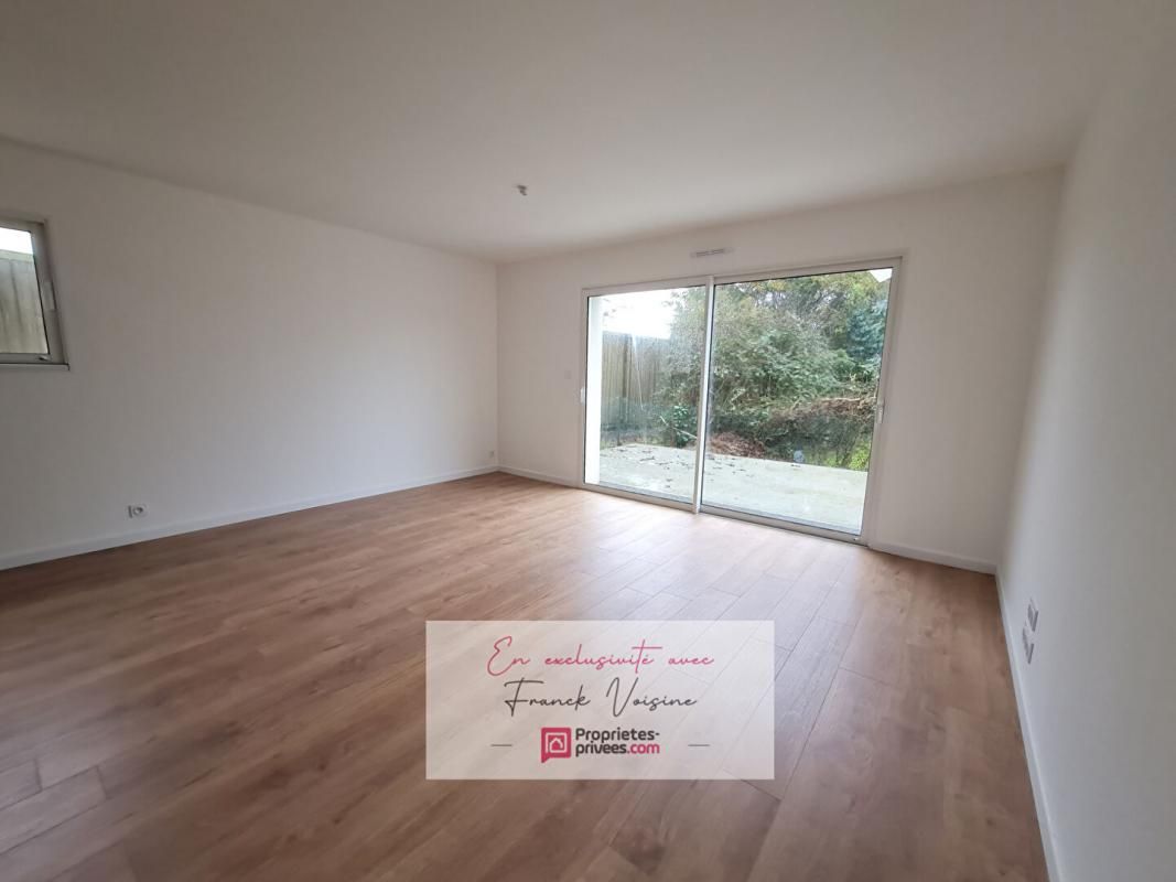 LES HERBIERS Maison A VENDRE en EXCLUSIVITE - Les Herbiers - Plain-pied PMR neuf de 3 Chambres -88 m2 env sur parcelle de 340 M2 env 4