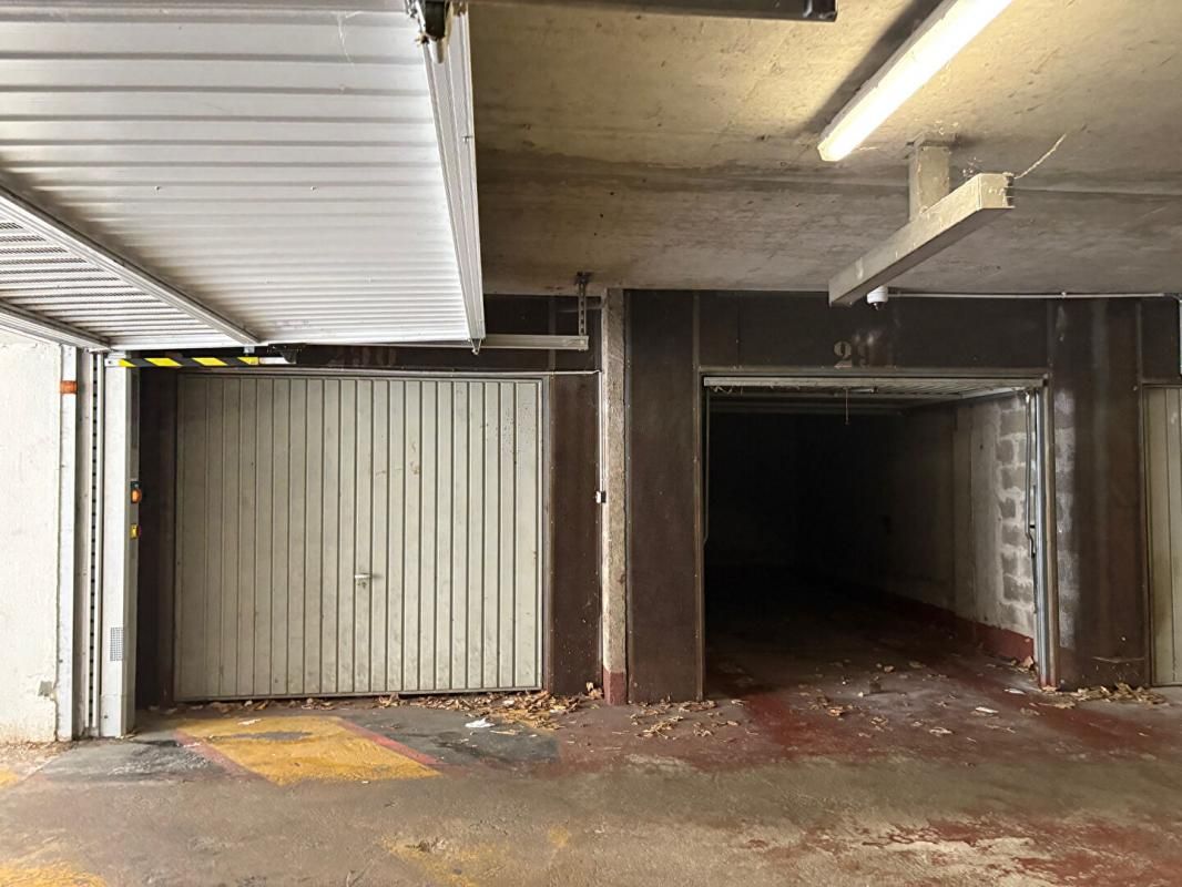 NANCY GARAGE DANS PARKING SOUTERRAIN 2