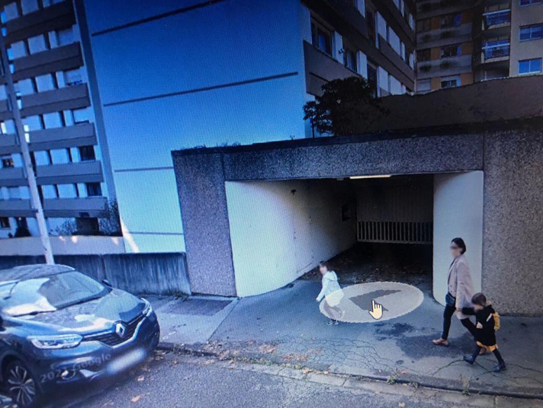 NANCY GARAGE DANS PARKING SOUTERRAIN 3