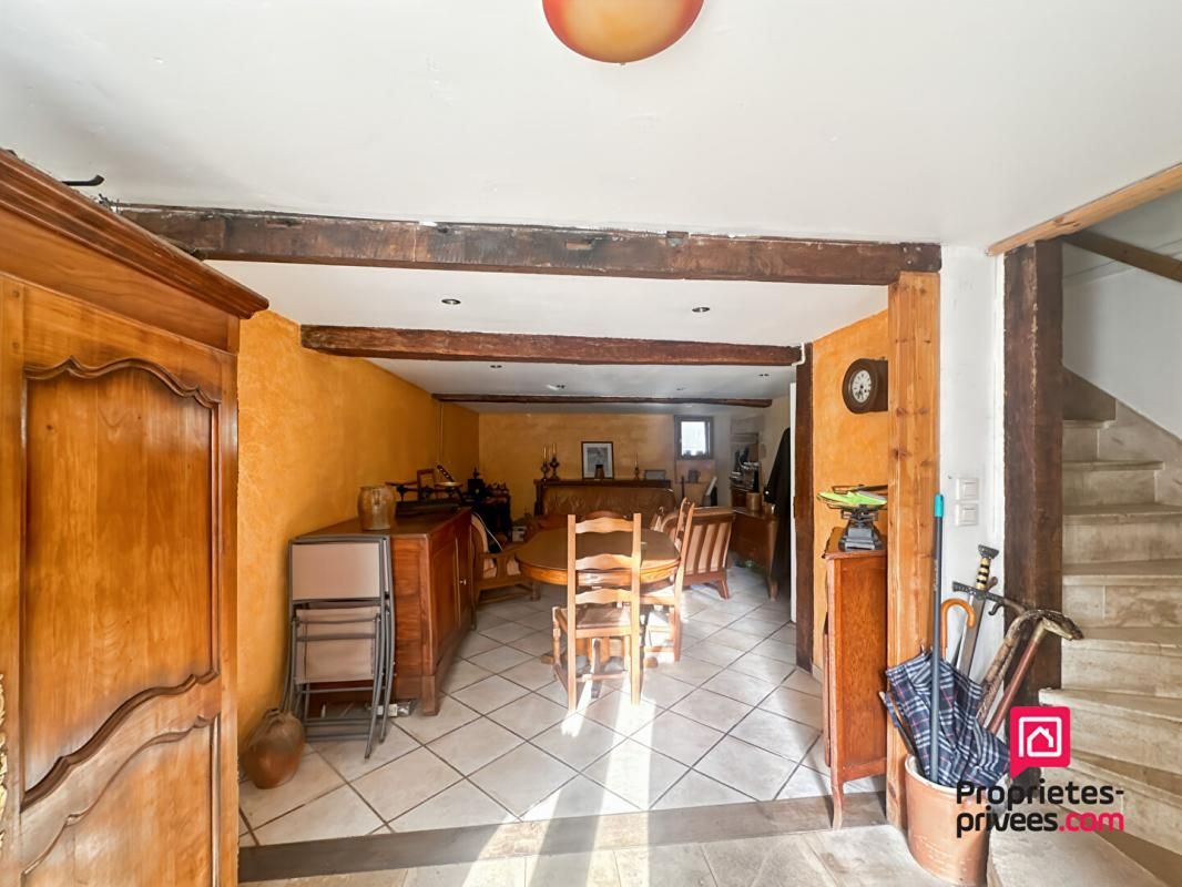 AVALLON Maison 4 pièces Proche commodités Quartier Historique AVALLON 2